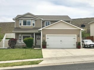 1225 SW Latour Peak St, Pullman, WA 99163
