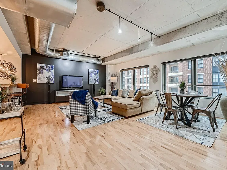 850 Aliceanna St #503 — Photo 2