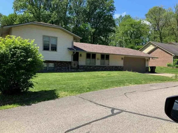 2380 Legendary Dr, Martinsville, IN 46151