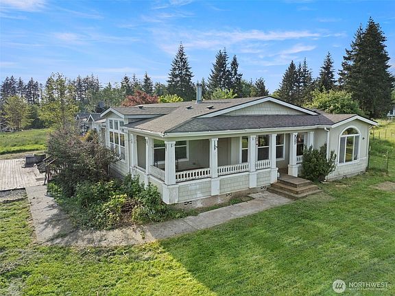 2nd image of 786 Frost Road