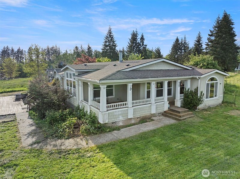 2nd image of 786 Frost Road