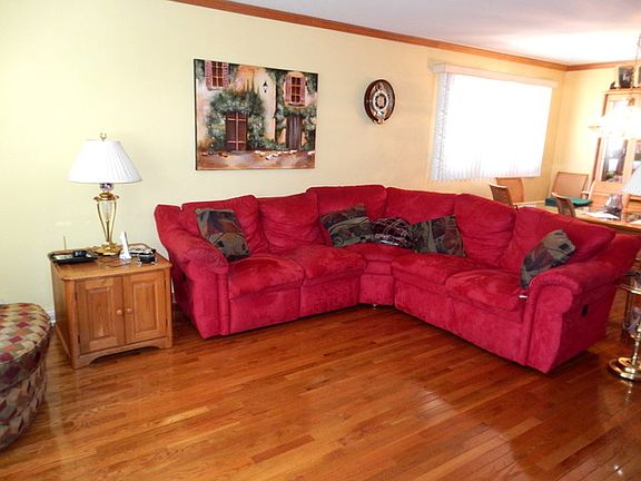 4th image of 5627 S Mason Ave