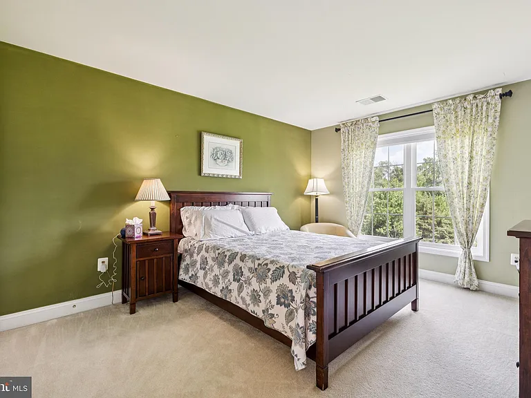 26368 Strathaven Ct — Photo 21