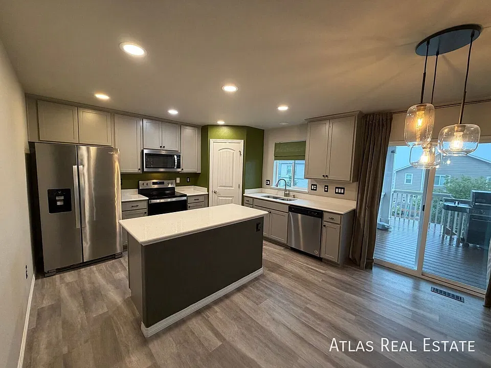 5105 Makalu Dr