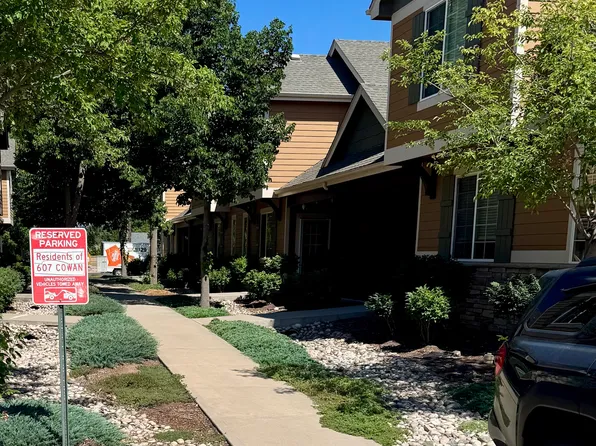 607 Cowan St APT B2, Fort Collins, CO 80524