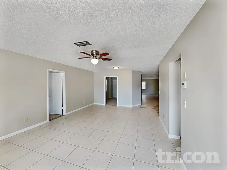 508 Cedar Grove Dr — Photo 2