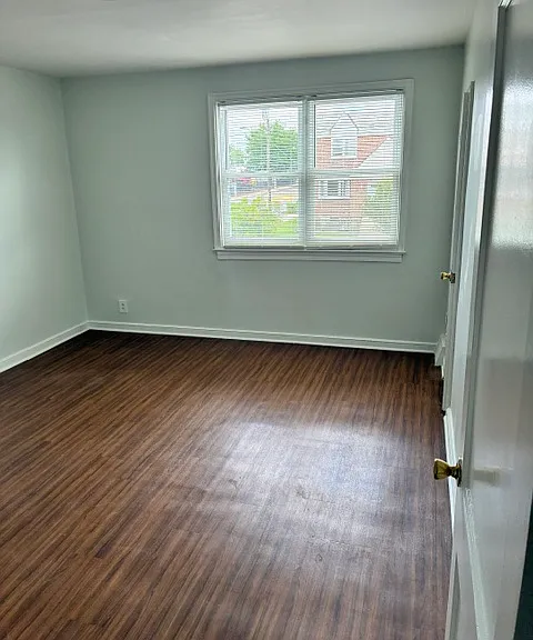 8658 Fayette St — Photo 11