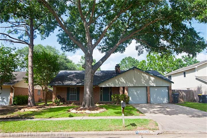 1st image of 22226 Red River Dr