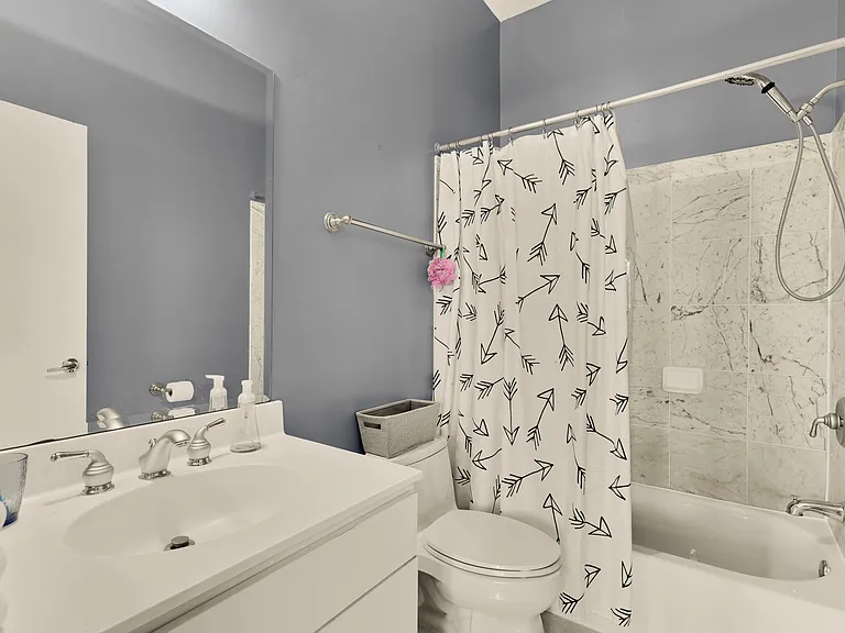 2363 Champlain St NW #3 — Photo 25