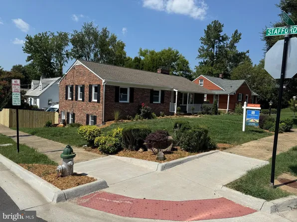 1329 Brent St, Fredericksburg, VA 22401