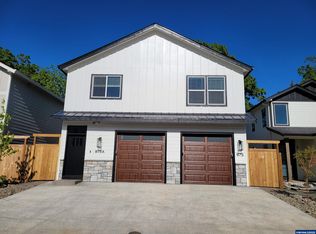975 Park Ave NE UNIT A, Salem, OR