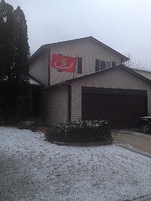 1st image of 2381 Goldfinch St
