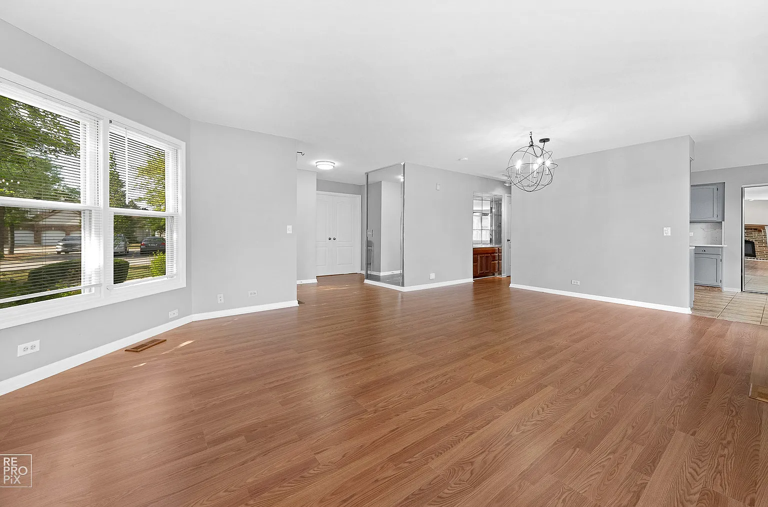 2 bed, 1240 sqft, $2,750 — Photo 3