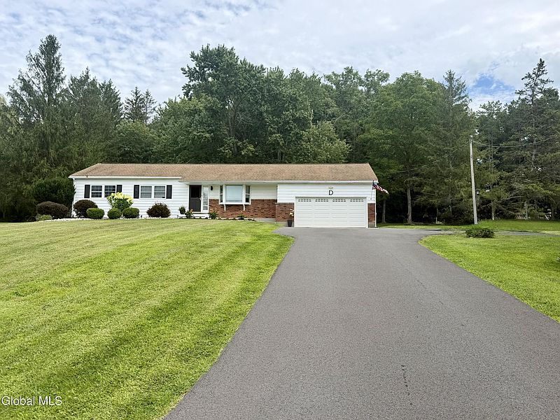 4th image of 110 Country Ridge Court