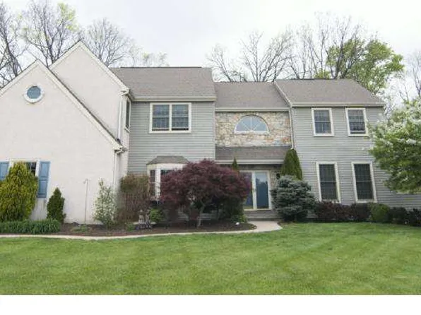 10 Trotter Ln, Collegeville, PA 19426