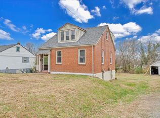 2810 Courtland Rd NW, Roanoke, VA 24012