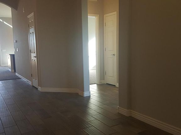 3rd image of 5691 W Jade Hollow Pl