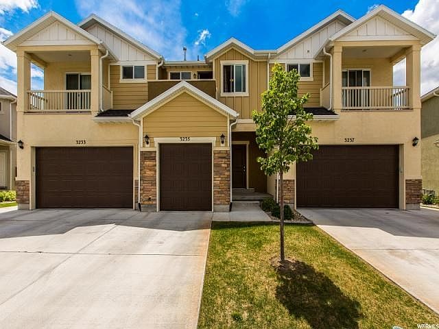 1st image of 3235 W Prairie Grass Dr