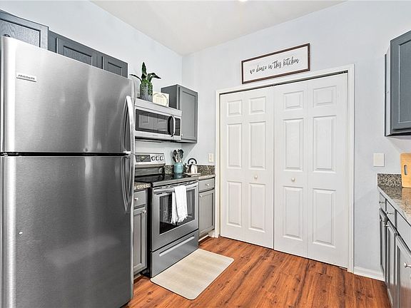 5th image of 447 W Longleaf Dr APT 707