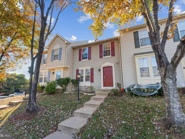 17028 Point Pleasant Ln, Dumfries, VA 22026