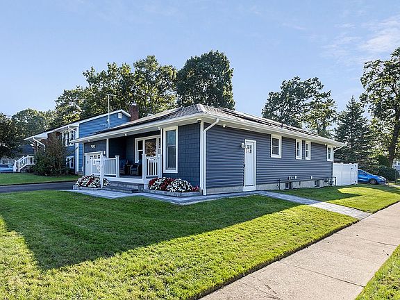 3rd image of 297 Deauville Blvd