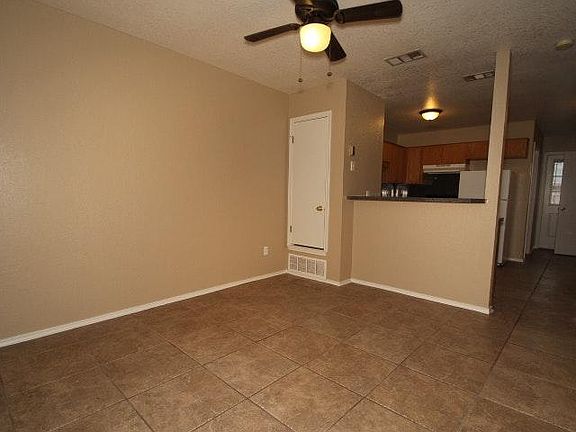3rd image of 4400 Deek Dr APT C