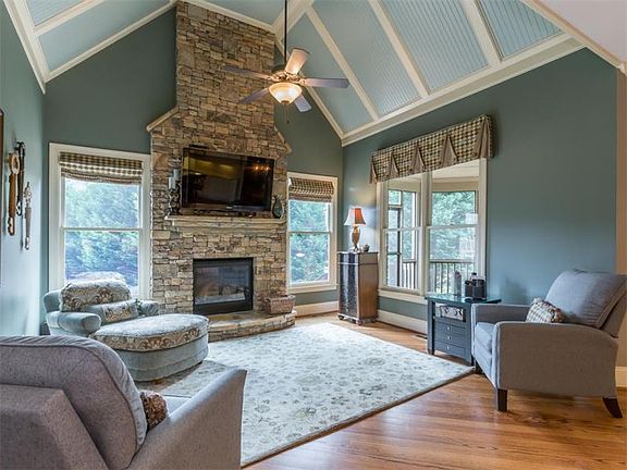 3rd image of 2092 Greenway Mill Ct