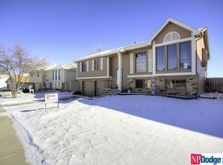 7107 Audrey St, Omaha, NE 68138