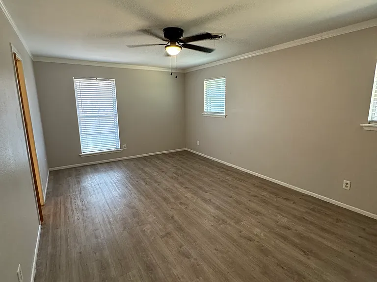 6021 Hanson Rd — Photo 11