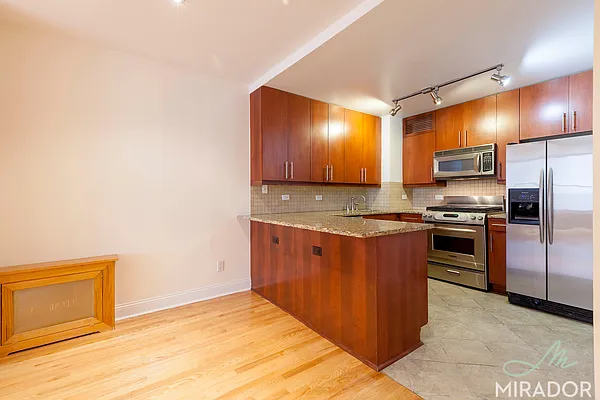 Rented by Mirador Real Estate | media 17