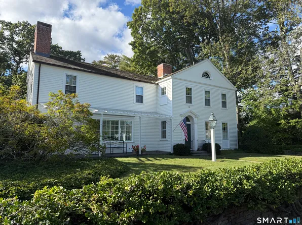 130 Willow Street, Fairfield, CT 06890