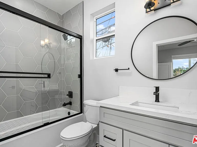 3113 Hollydale Dr — Photo 20