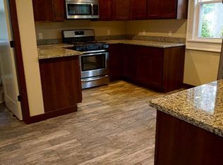 307 5th Ave SE, Minneapolis, MN 55414