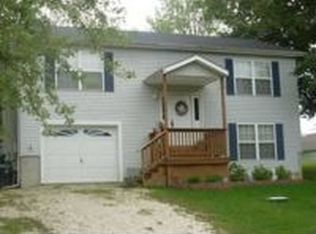 540 Arbor Ln, Saint Clair, MO 63077