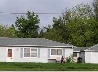 2953 SE California Ave, Topeka, KS 66605