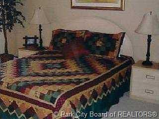4th image of 1482 E Empire Ave #222