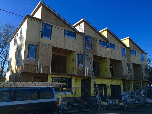 2nd image of 722 N Webster #1