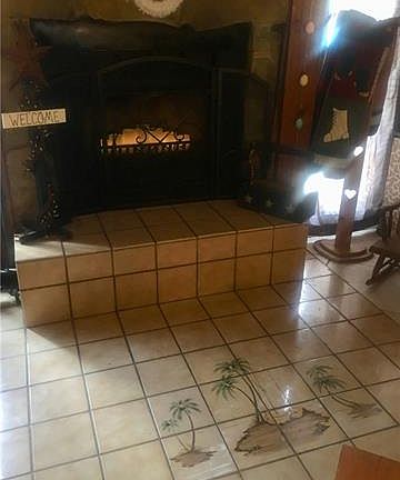 4th image of 10146 Tropical Dr