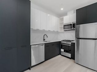 38-02 Broadway #2P, Astoria, NY 11103