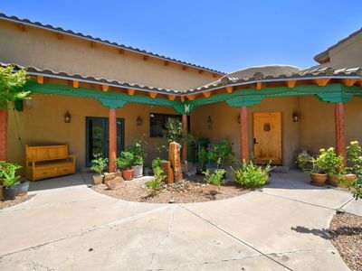 4725 Huron Dr NE, Rio Rancho, NM, 87144
