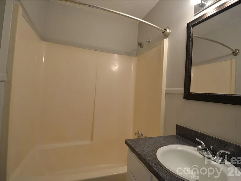 106 Durham Rd — Photo 19