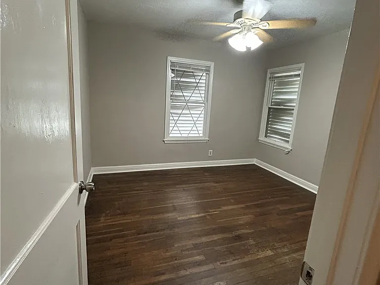 4818 Kendall Dr — Photo 12