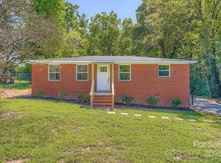 1406 Shepard St, Kannapolis, NC 28083