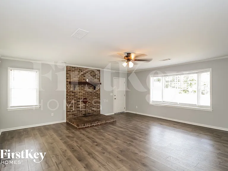 76 Hunters Cir — Photo 6