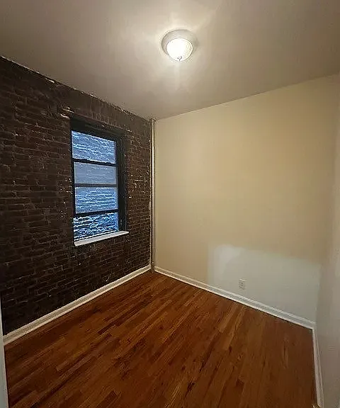 454 W 57th St #2A — Photo 5