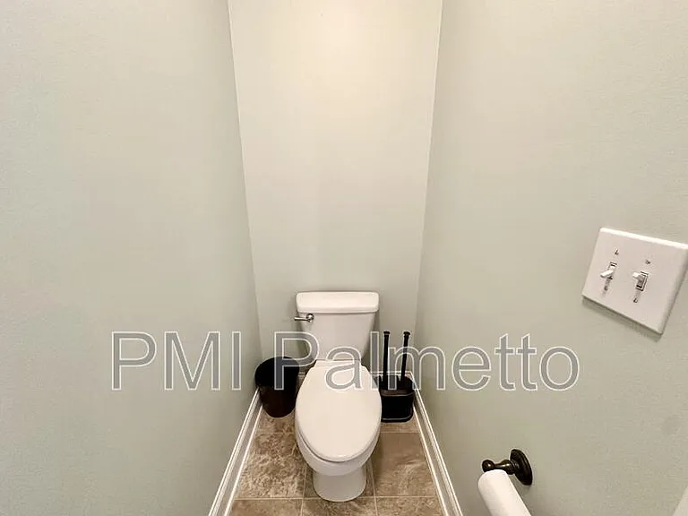 121 Park Ridge Way — Photo 16