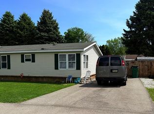 2301 Border Dr, Erie, PA 16506