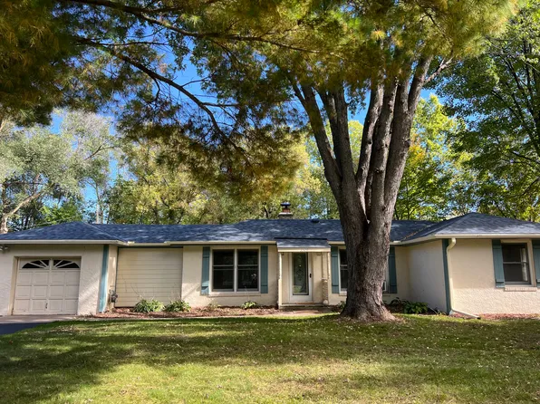 3509 Lowell St, Wayzata, MN 55391