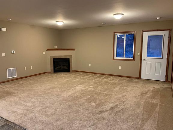 4th image of 2868 Whisper Ct #4