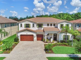 28527 Corbara Pl, Zephyrhills, FL 33543